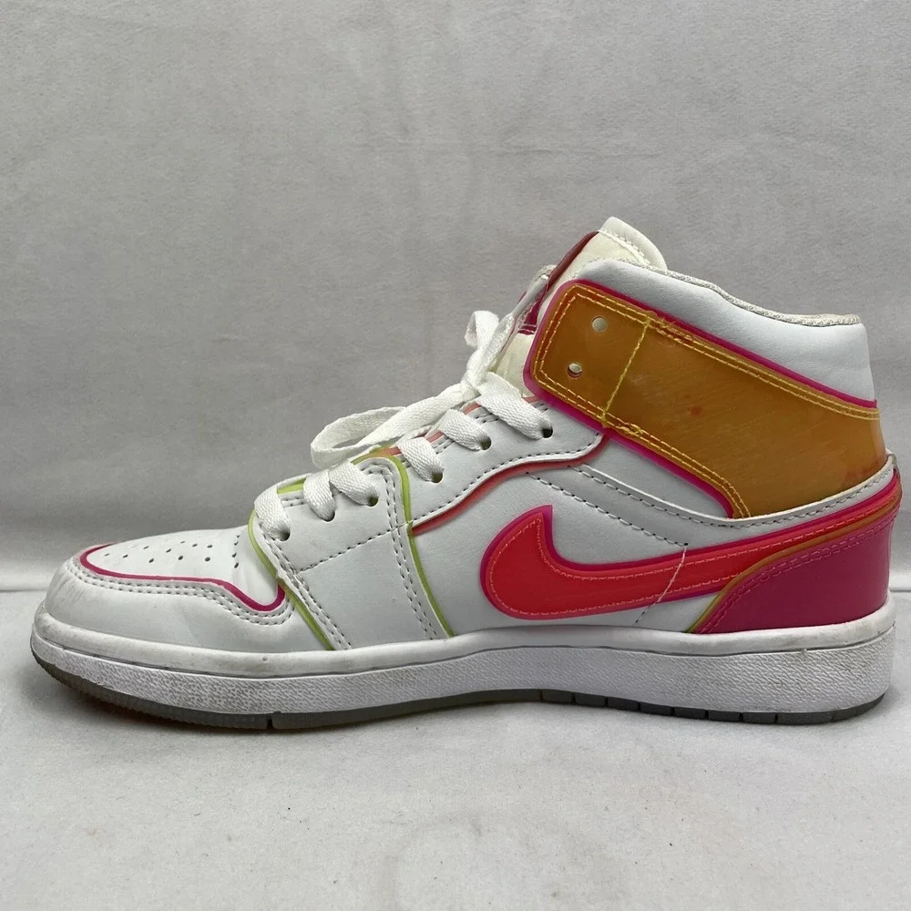 Nike Air Jordan 1 Size 6.5Y Mid GS Edge Glow White Pink Blast CV4611-100‎